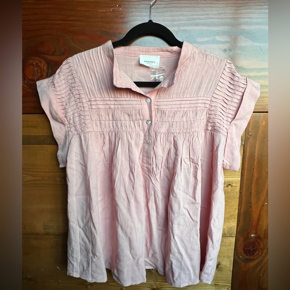 NWT Light Pink Blouse - Picture 1 of 4
